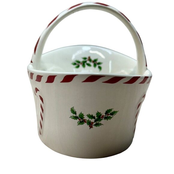 Spode Christmas Tree Peppermint Handle Basket 6.5 in Candy‎ Dish S3324-A20 - Picture 9 of 12